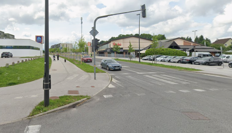Ta ljubljanski radar ne zazna motoristov na kolesarski stezi. Mestno redarstvo pojasnjuje