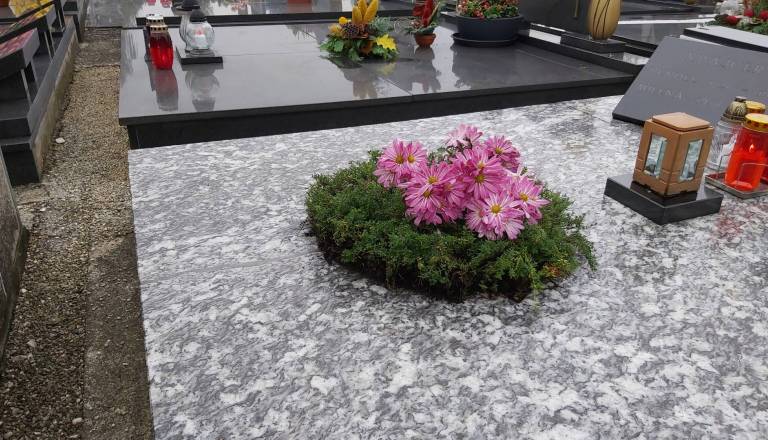 Koliko stane osnovni pogreb na mariborskih pokopališčih?