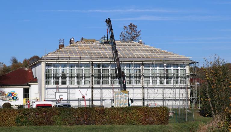 Začela se je obnova športne dvorane 