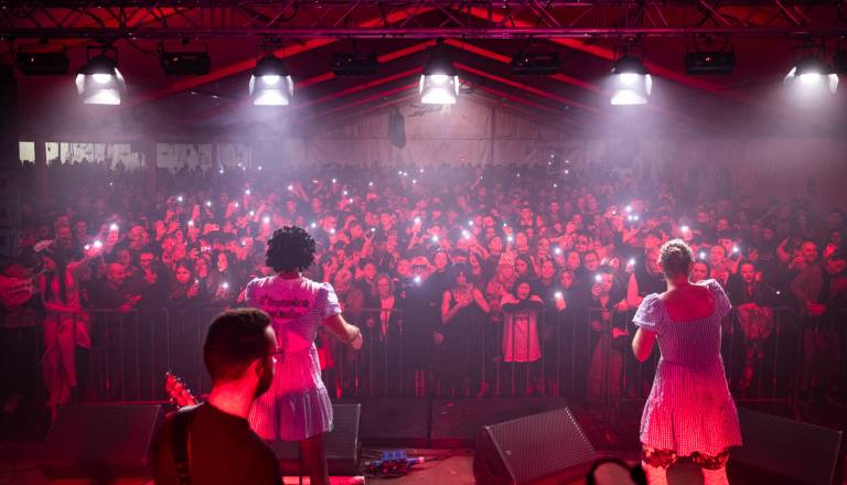 FOTO in VIDEO: Magična noč v Križevcih, množico zabavali d'Kwaschen Retashy, Blue Planet in Žan Videc