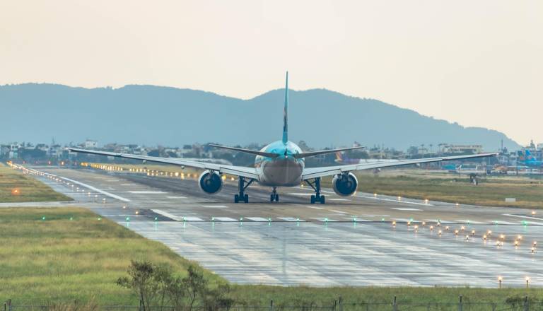 Panika v zraku: Letalo JetBlue moralo zasilno pristati