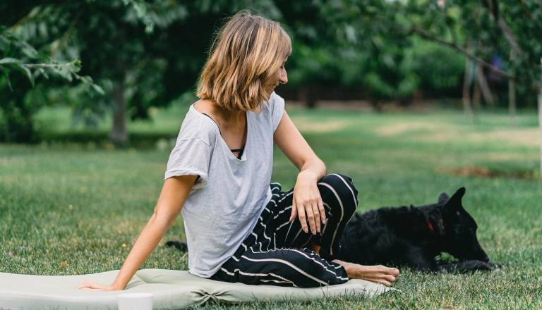 Zvezde danes ne dopuščajo tišine, preverite, kaj vam danes prinašajo zvezde