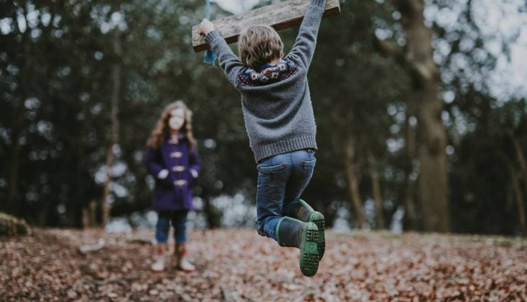 Rejnikom od danes višje plačilo za njihovo delo: Kaj še prinaša nova novela zakona?