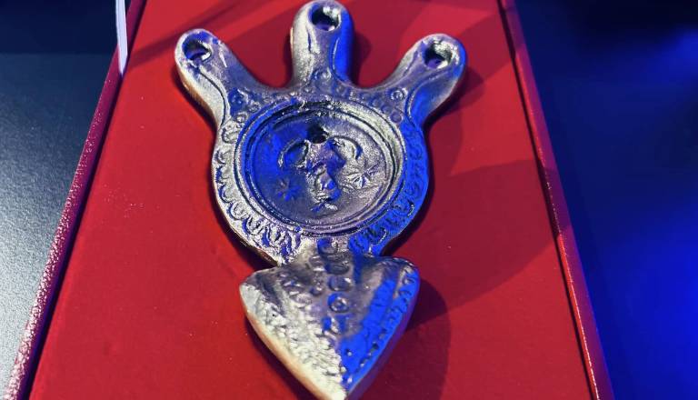 Kdo bo letošnji prejemnik velike oljenke? Predlagajte ...