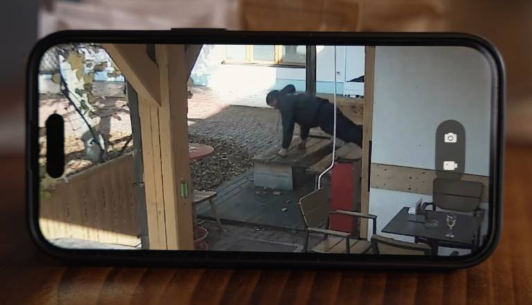 FOTO in VIDEO: Sprehod po dvorišču kmetije v občini Moravske Toplice ni bil osamljeni primer, moški nadlegoval domačinko