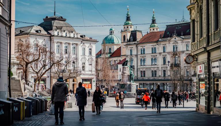 Sprehod čez most za 29 evrov: Tako Ljubljana prodaja doživetja turistom