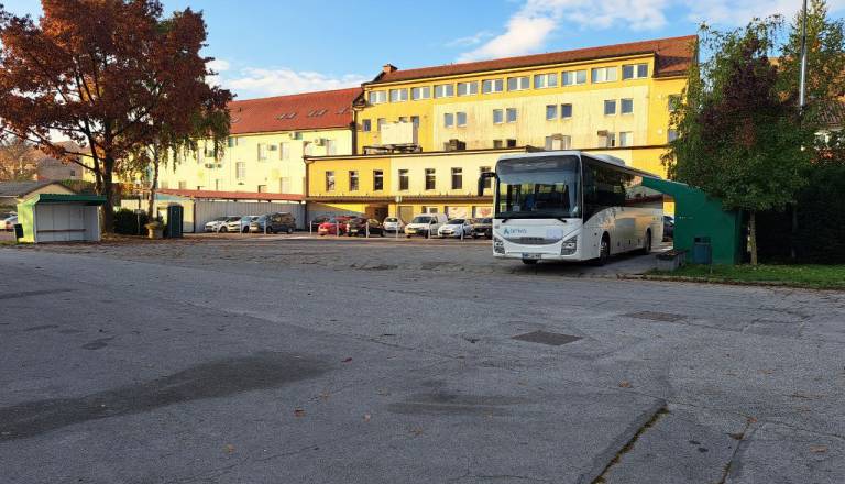 Pomurje: Starejši moški naj bi pretepel romskega otroka, to pravi policija