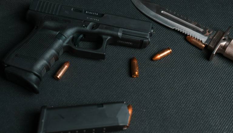 Do konca januarja lahko še oddate nezakonito orožje, brez kazni in vprašanj. Kaj bo z njim?