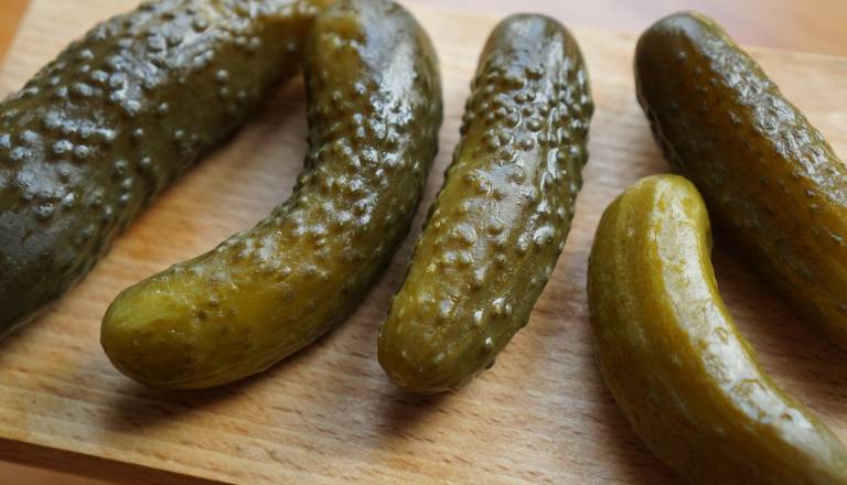 Sporne kumarice podjetja Ahac: razkriti rezultati analiz, ki pomirjajo potrošnike