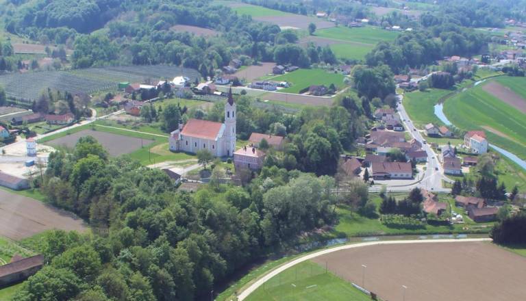 Državni denar za umirjanje prometa v občinah Razkrižje in Apače
