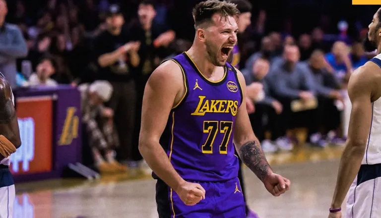 Lakersi na krilil Dončića in Reavsa so nove zmage