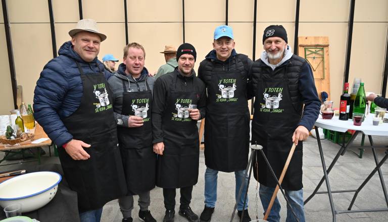 FOTO in VIDEO: V tej pomurski občini zadišalo po golažu in dobrodelnosti