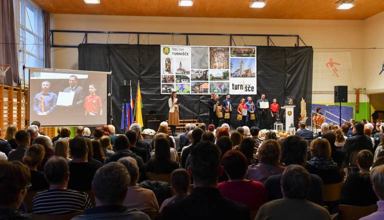 FOTO in VIDEO: Ob občinskem prazniku v Turnišču podelili tudi nagrade in priznanja