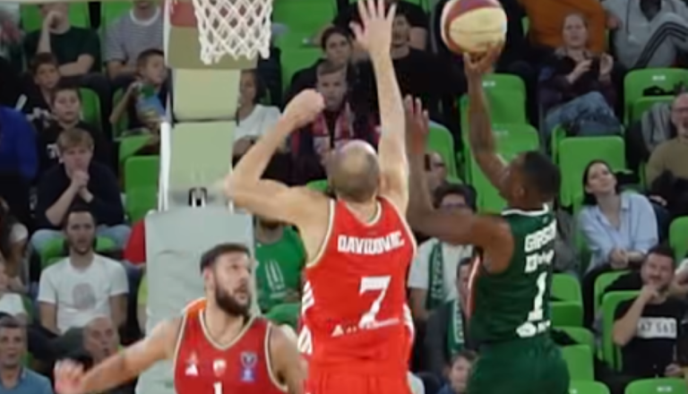 87:86! Cedevita Olimpija do zmage nad Crveno zvezdo v dramatični končnici