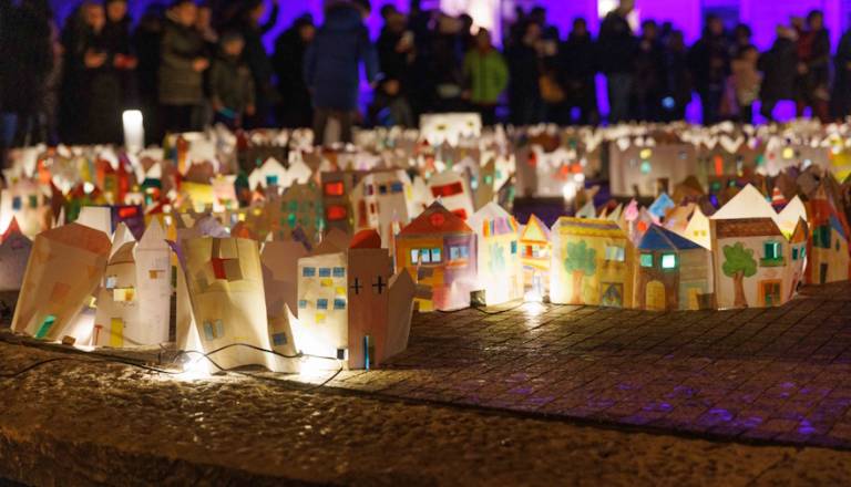 Razsvetljena zaključna slovesnost EPK