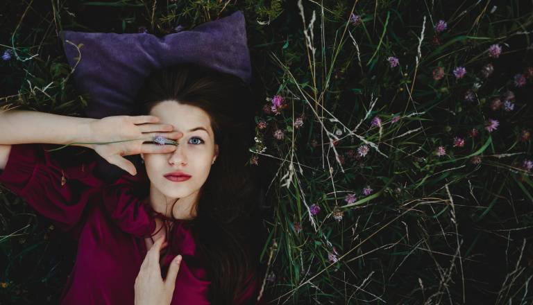 Nova luna, stari demoni: katera znamenja bodo prisiljena obračunati s preteklostjo?