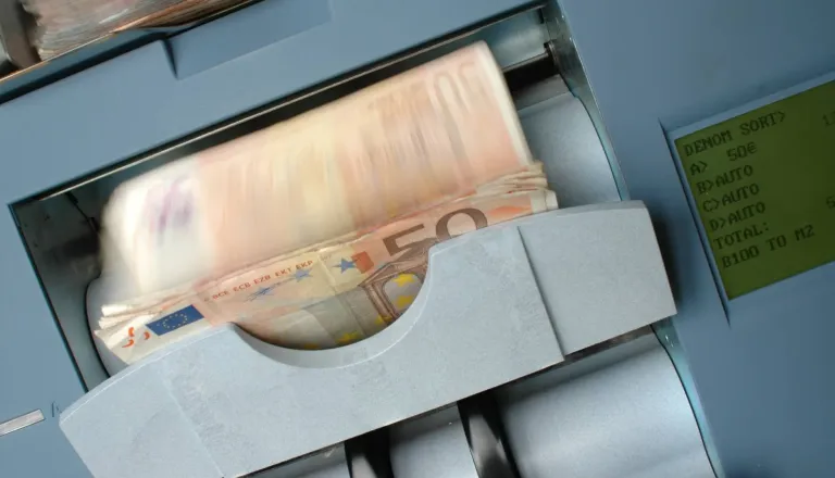 Objavljena lestvica najbogatejših Slovencev, po dolgem času sprememba na vrhu