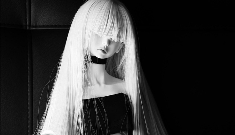 Shein pod preiskavo: na spletu prodajali lutke za odrasle, ki spominjajo na otroke