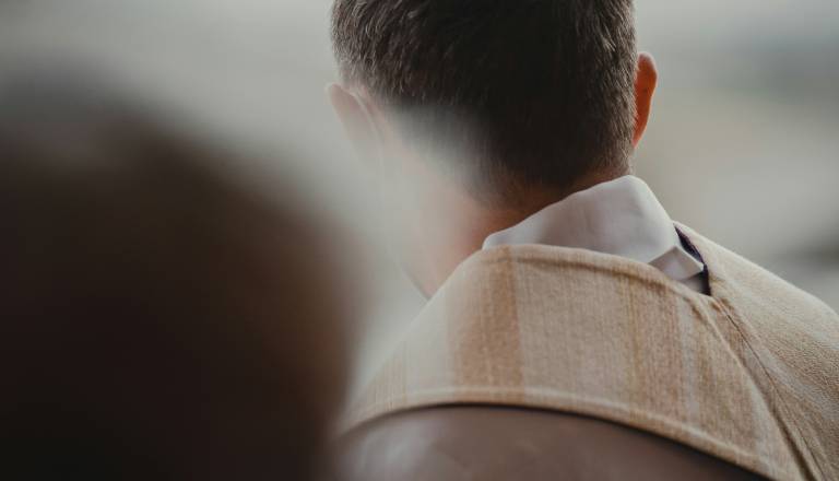 Duhovnika zaradi pedofilije obsodili na slaba štiri leta zapora