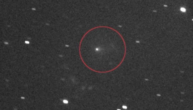 Nasa objavila fotografije medzvezdnega kometa, ki je vstopil v Osončje