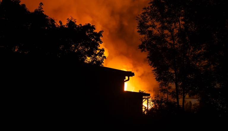 Pomurski gasilci opozarjajo na možnost dimniških požarov