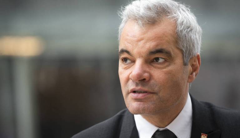 Mariborska občina za dobrih 84 tisoč evrov kupuje službeno limuzino, Arsenovič ob tem napovedal ambiciozni projekt