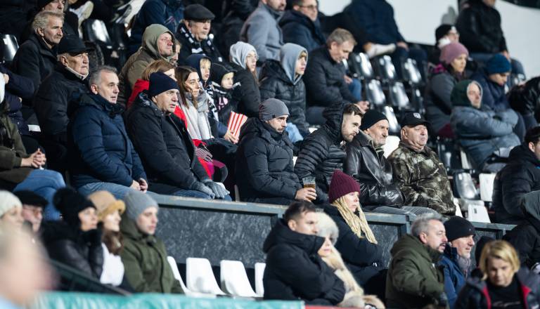 FOTO: Ste s tribun spremljali tekmo v Fazaneriji? Poiščite se na fotografijah