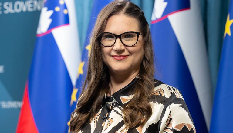 Andreja Kokalj in Branko Zlobko uradno prevzemata ministrska položaja