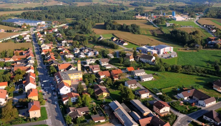 V Prekmurju bo nastalo pilotno romsko naselje, kaj to pomeni?