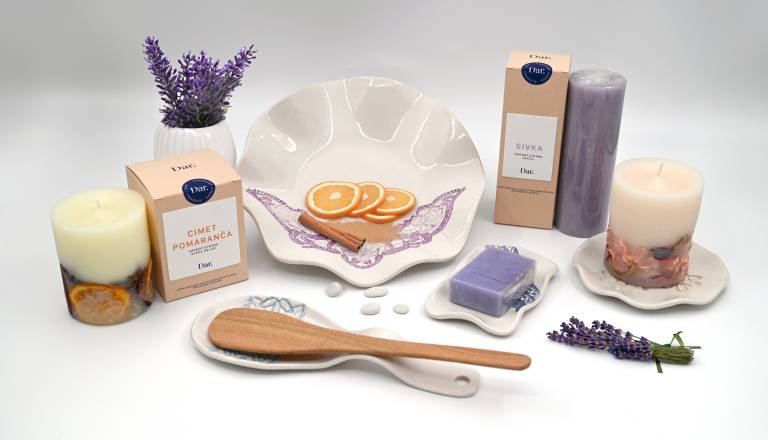 Darila z dušo – ročno ustvarjena v ateljeju invalidskih delavnic