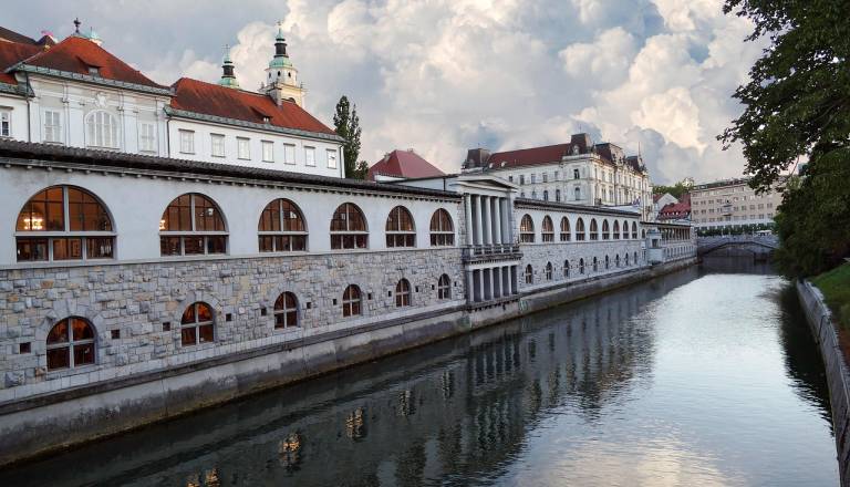 Ljubljana še vedno brez snega, a morda ne več dolgo!