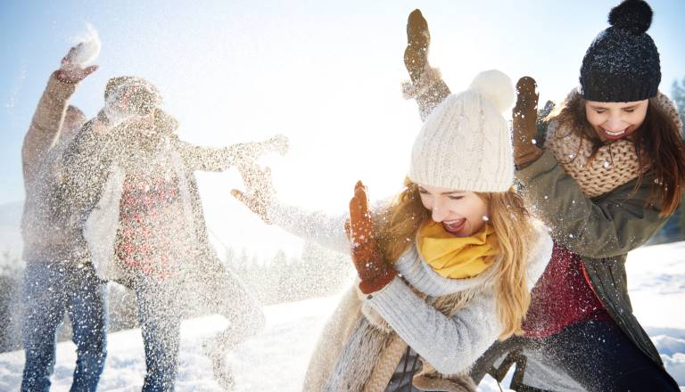 Oven razčiščuje stare zgodbe, bik odpira vrata novim dogovorom