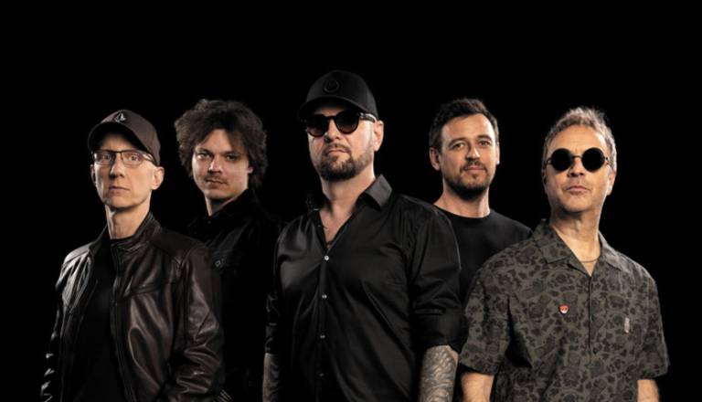 Siddharta spet kompletna: Nejc Škofic vstopa v skupino in obljublja novo dozo rock energije!