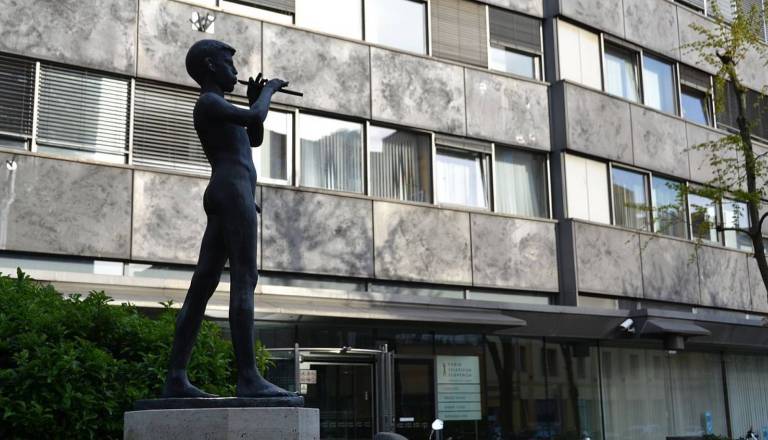 RTVS: Presežek v načrtu, a 108 delovnih mest manj, v ospredju pa informativni program