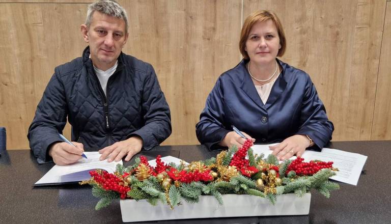 Metlika dobiva novo povezovalno cesto in parkirišča