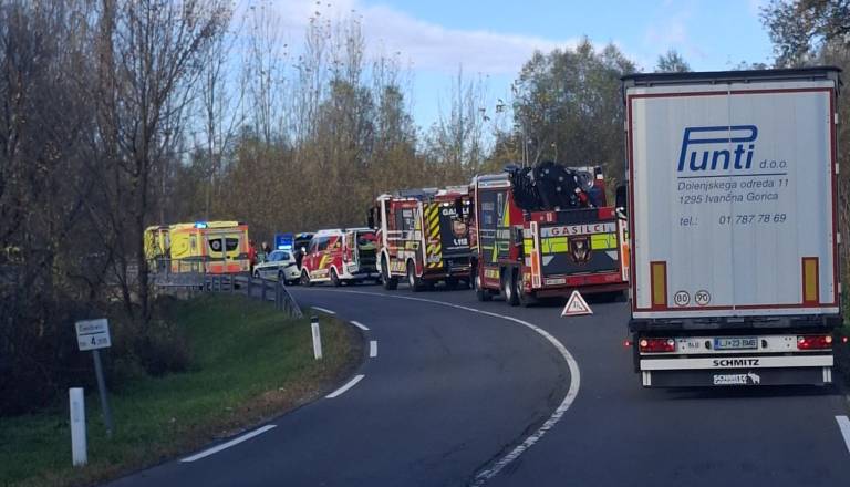Počilo na mostu čez Muro, cesta popolnoma zaprta