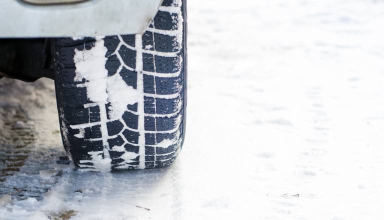 Avstrijski zakon o zimski opremi strožji od slovenskega. Kakšne so kazni?