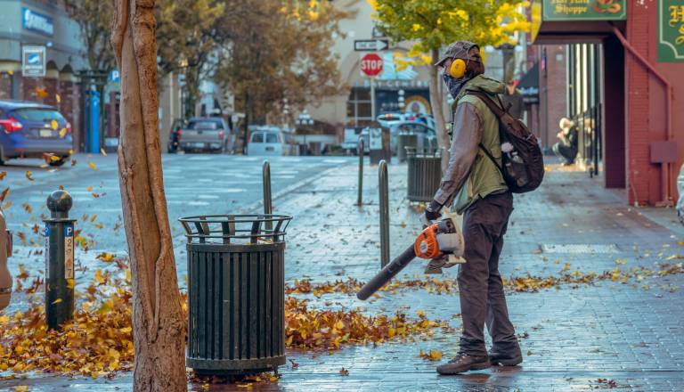 Nejevolja v gospodarstvu zaradi učinka zimskega regresa