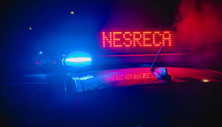 Huda prometna nesreča: Življenje izgubila 56-letna peška