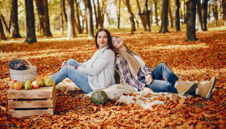 Danes ne bo prostora za pretvarjanje, zvezde kličejo k spremembam