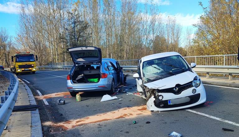 Hudo trčenje v Murski Soboti, v Razkrižju poškodovani dve osebi