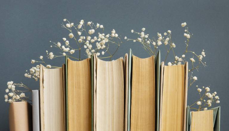 Kaj berejo Slovenke in Slovenci? Lestvica najbolj priljubljenih knjig oktobra