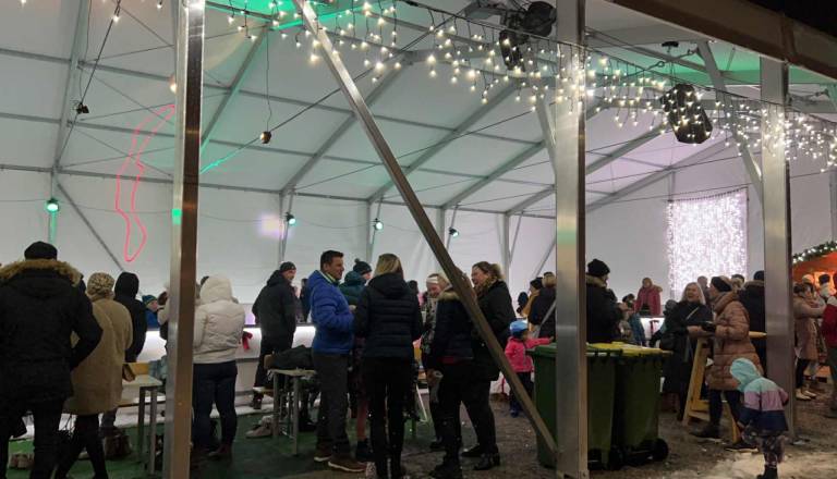 Izvedeli smo: Se bo letos v Ribnici spet drsalo?