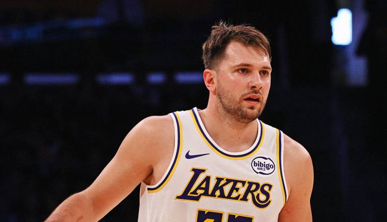 VIDEO: Dončićevih 34 točk za sedmo zaporedno zmago Lakersev
