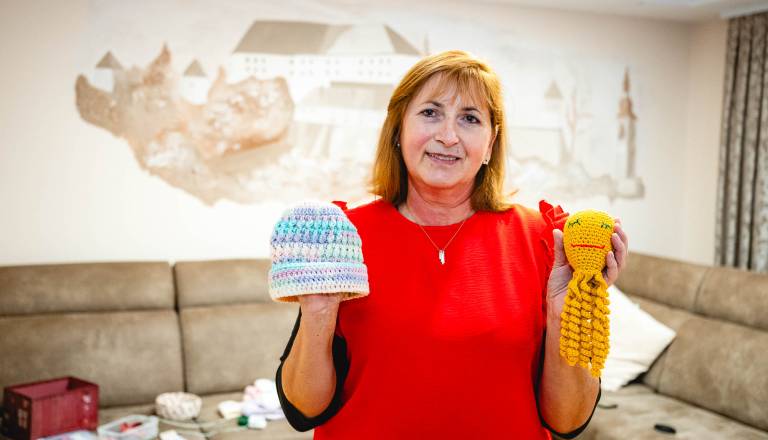 Silva Kosec, ki kvačka za novorojenčke: »Najlepše pa je, ko vem, da sem naredila nekaj dobrega.«