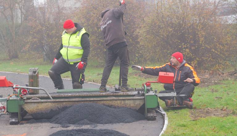 ... atletski stadion 