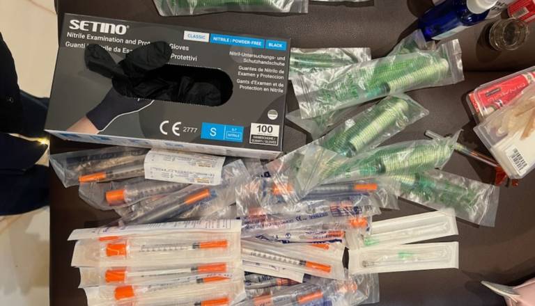 Dobili so jih! Tuje državljanke v Mariboru na črno vbrizgavale botoks in polnil