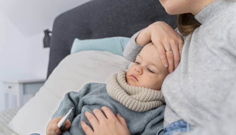 Kdaj se lahko otrok po nalezljivi bolezni vrne v vrtec ali šolo?