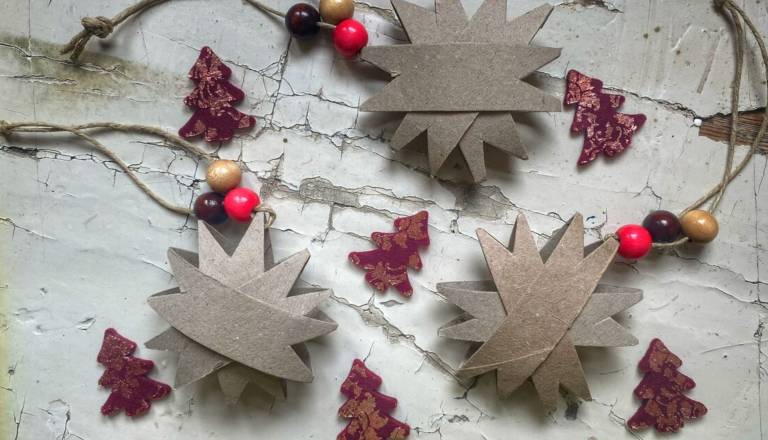 Ustvarite svoje zvezdne okraske: Praznična delavnica za otroke na Ptujskem gradu