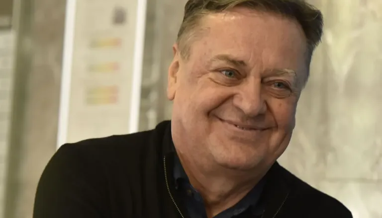 Prepoved trubačev razburila politiko in javnost, Janković: »Tudi meni so šli na živce«